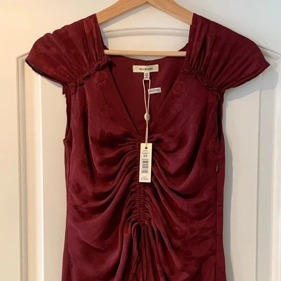 NWT Max Studio Dress Maxi Ruffled Hem Size XS Burgundy Raspberry Color - Picture 3 of 16